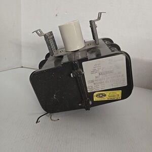 Lithonia Lighting Hi-Tek TH 400S 120 DDB HSG 400W 60Hz 4.33A HID Light Housing